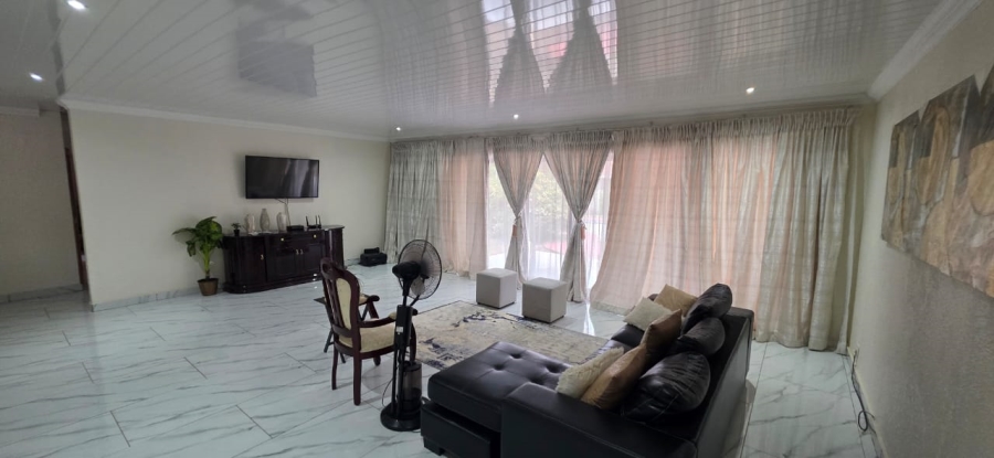 3 Bedroom Property for Sale in La Hoff North West